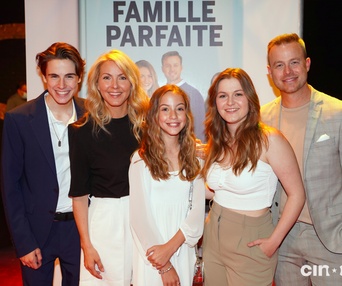 Première du film Le guide de la famille parfaite