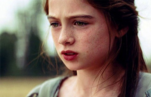 Raffey Cassidy dans Snow White and the Huntsman