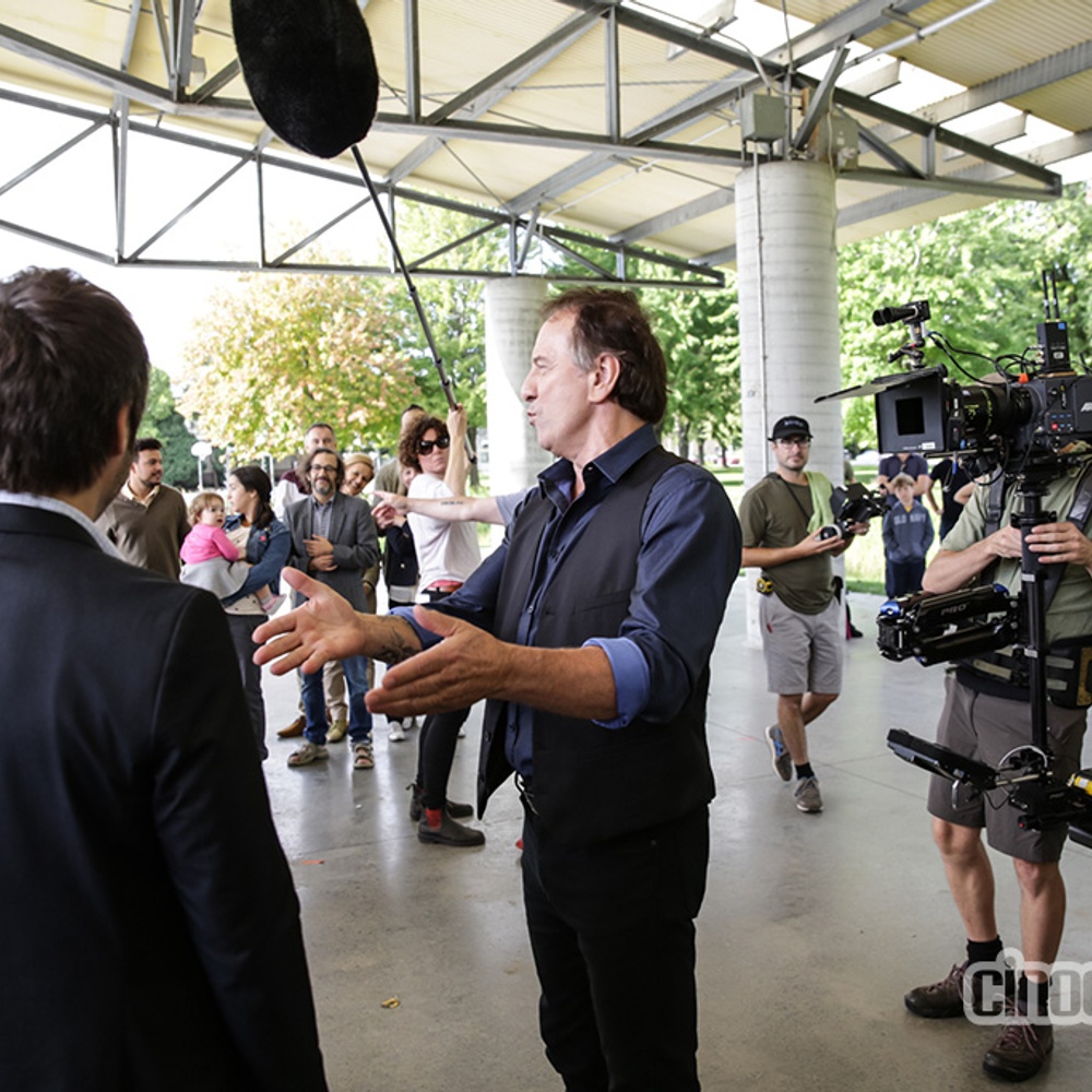Sur le plateau du film De père en flic 2