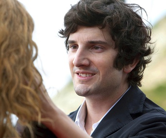 Une scène du film L'amour dure trois ans