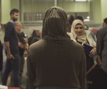 Une scène du film La Mosquée: une communauté menacée