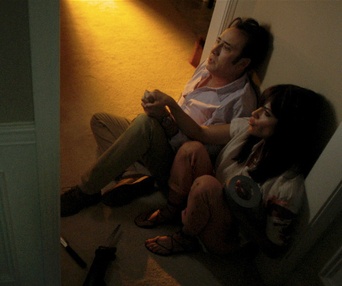 Une scène du film Mom and Dad