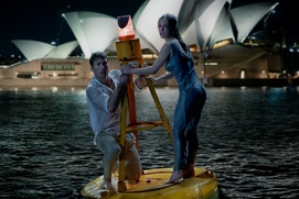 Une scène du film Anyone But You Une scène du film Anyone But You