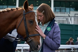Une scène du film Dream Horse