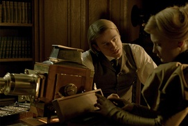 Une scène du film Crimson Peak Une scène du film Crimson Peak