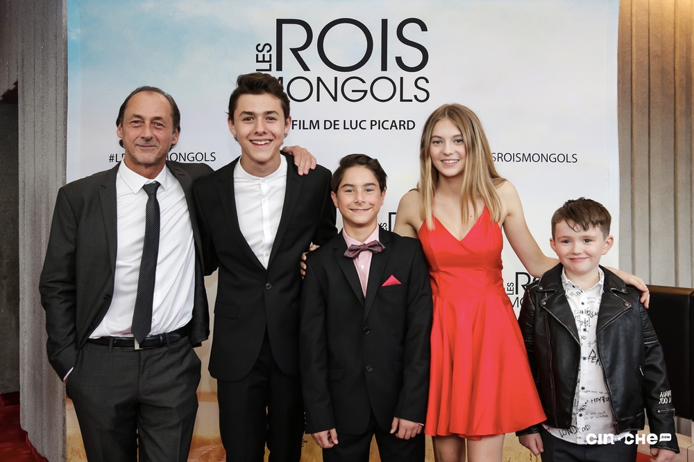 Sur le tapis rouge du film Les rois mongols