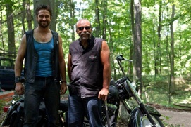 Une scène du film Machine Gun Preacher Une scène du film Machine Gun Preacher