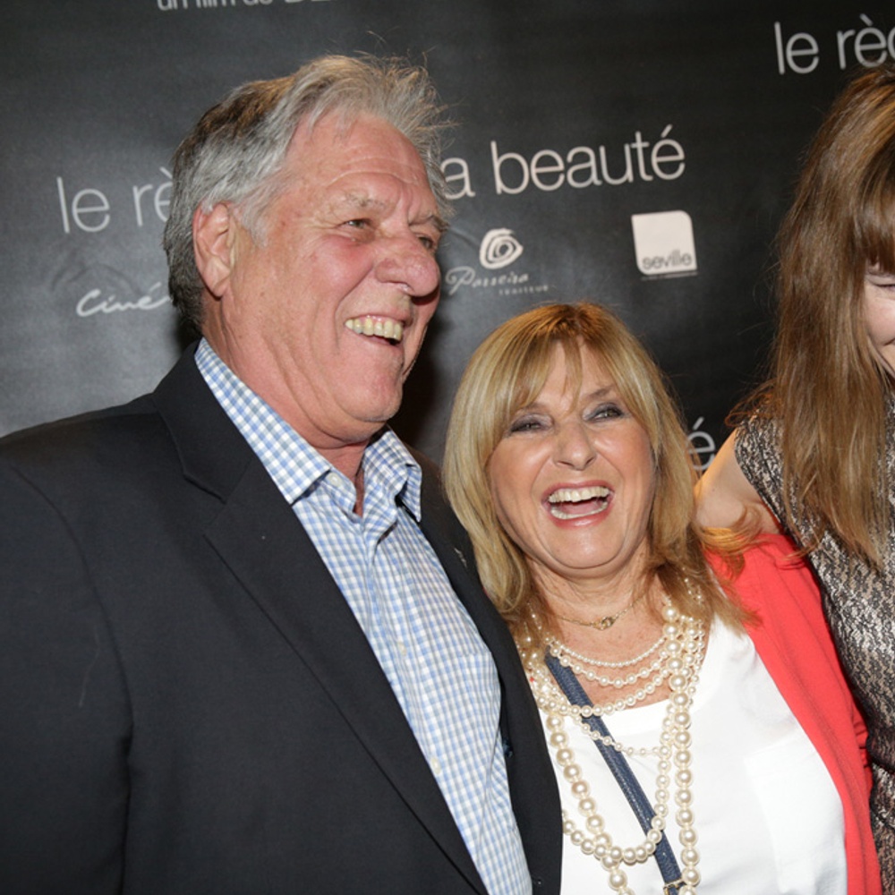 Sur le tapis rouge de Le règne de la beauté