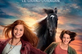 Affiche du film Whisper 5: le grand ouragan