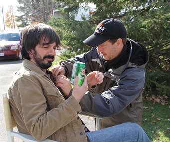 Sur le plateau du film La Sacrée