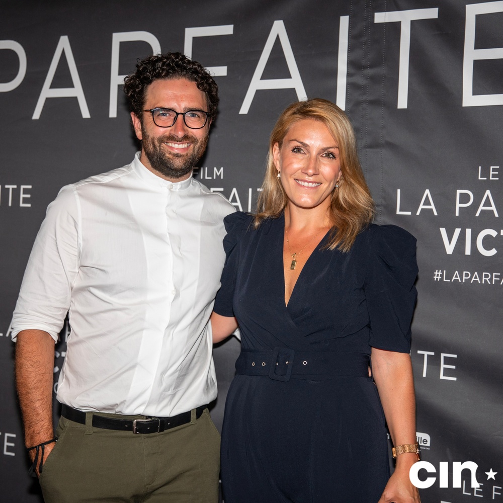 Sur le tapis rouge du film La parfaite victime