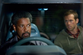 Une scène du film Safe House Une scène du film Safe House