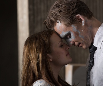 Une scène du film High-Rise