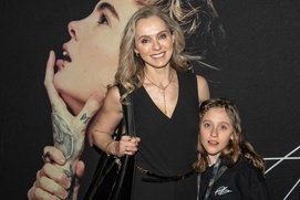 Roxane Bruneau au Centre Bell - Le tapis rouge