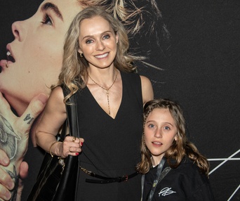 Roxane Bruneau au Centre Bell - Le tapis rouge