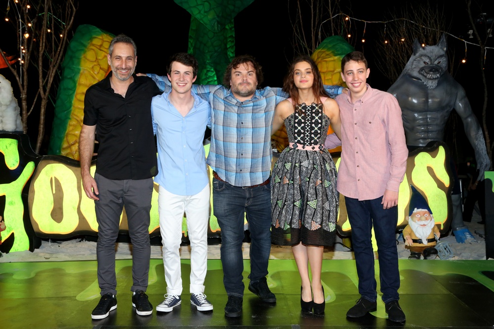Séance photo avec les acteurs de Goosebumps