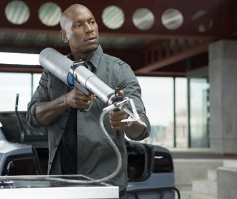Une scène du film Fast & Furious 6