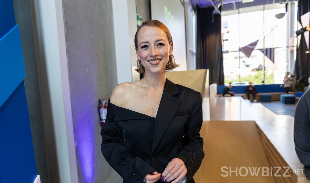 Image de l'article Karine Vanasse présente son amoureux