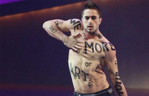 Nico Archambault sur la scène de So You Think You Can Dance Canada