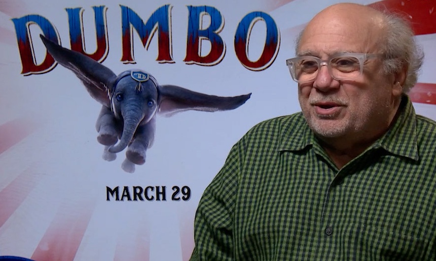 Entrevue vidéo : L'adorable Danny DeVito nous parle du film Dumbo