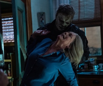 Une scène du film Halloween Ends