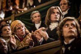 Une scène du film Un peuple et son roi