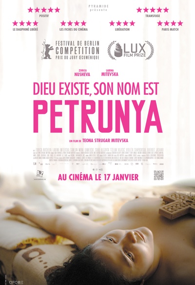 Affiche du film Dieu Existe, son nom est Petrunya