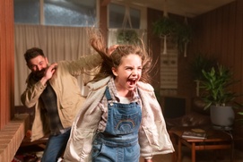 Une scène du film Firestarter Une scène du film Firestarter