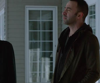 Une scène du film Everything Outside