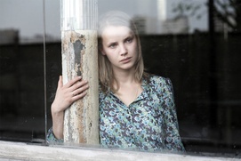 Une scène du film The Woman in the Fifth