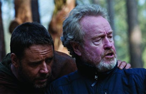 Russell Crowe et Ridley Scott sur le plateau de Robin Hood