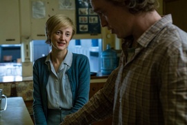 Une scène du film The Kindness of Strangers Une scène du film The Kindness of Strangers