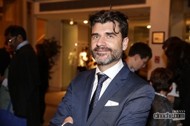 Sur le tapis rouge du film Henri Henri