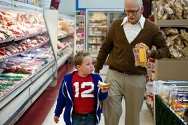 Une scène du film Jackass Presents: Bad Grandpa