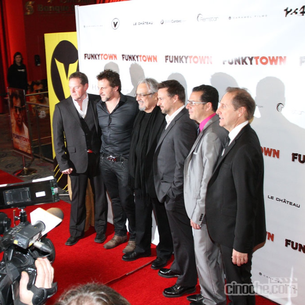 Sur le tapis rouge du film Funkytown