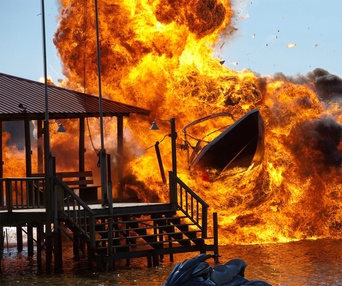 Une scène du film Shark Night 3D