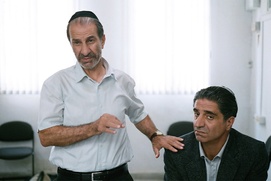 Une scène du film Gett - Le procès de Viviane Amsalem