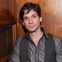Victor Trelles Turgeon sur le tapis rouge de Pour l'amour de Dieu