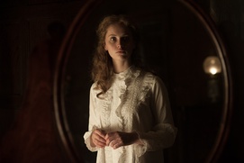 Une scène du film The Invisible Woman Une scène du film The Invisible Woman