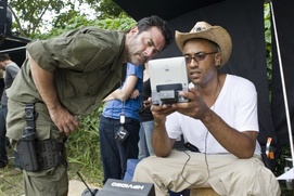 Sur le plateau du film The Losers