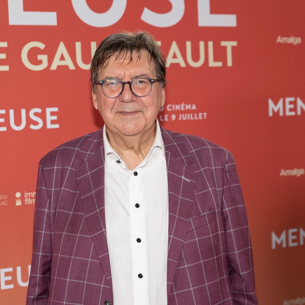 Première de Menteuse