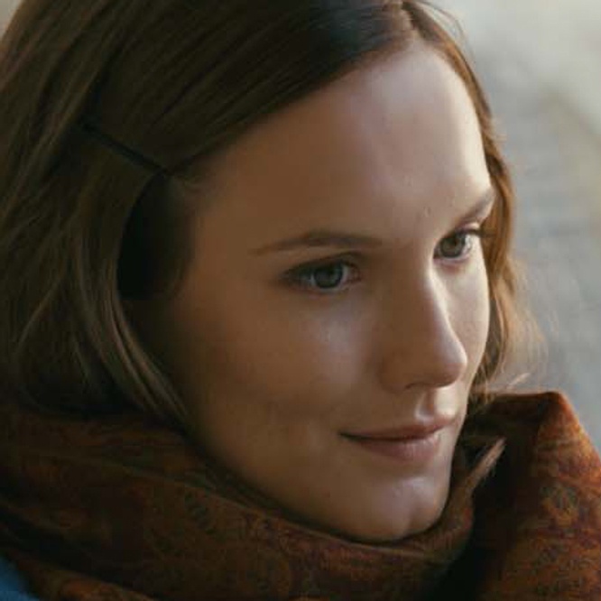Ana Girardot