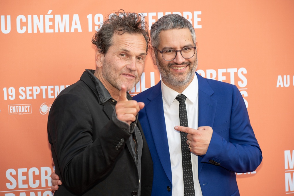 Première du film Mille secrets mille dangers