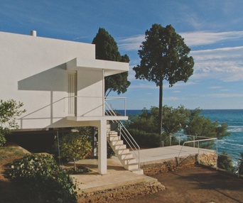 Image du film E.1027: Eileen Gray and the House by the Sea
