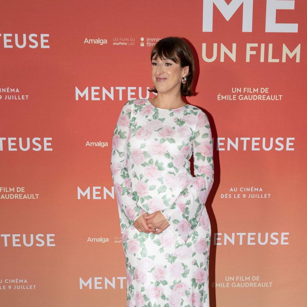 Première de Menteuse