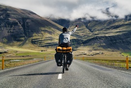 Image du film Les aventuriers voyageurs - Islande à vélo