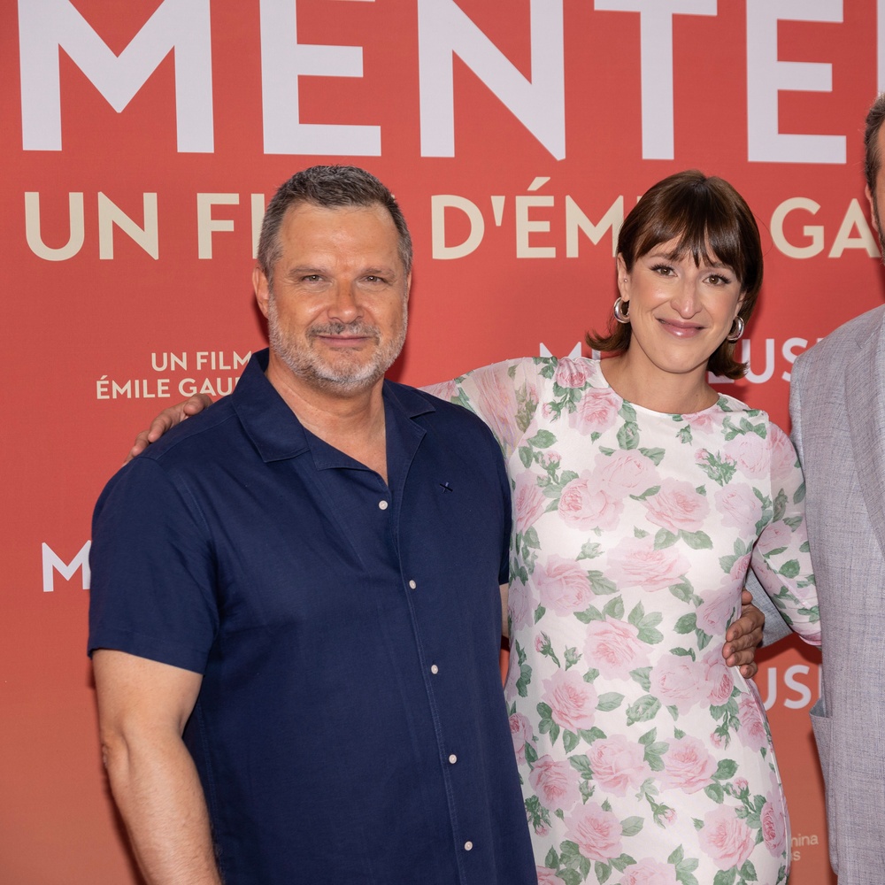 Première de Menteuse