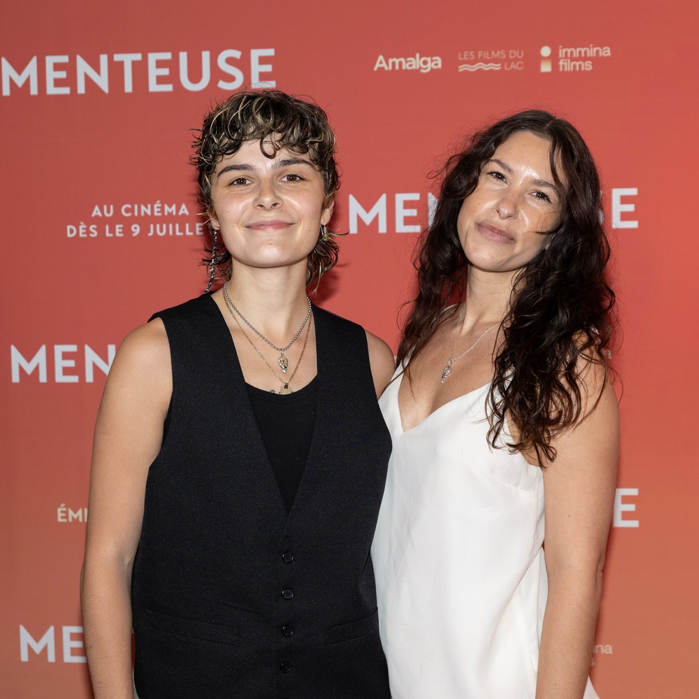 Première de Menteuse