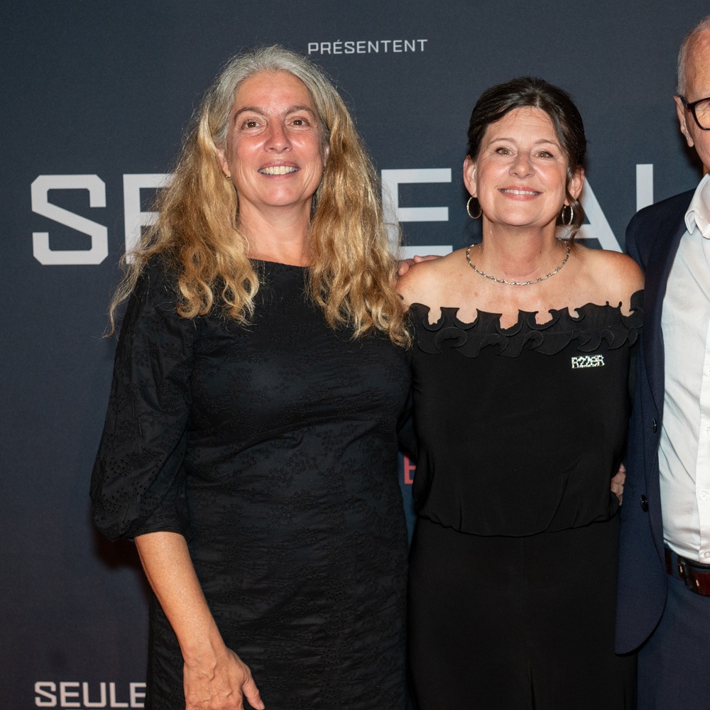 Première du film Seule au front (Out Standing)