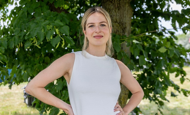 Image de l'article Rare apparition de l'actrice Catherine Chabot avec son adorable petite fille